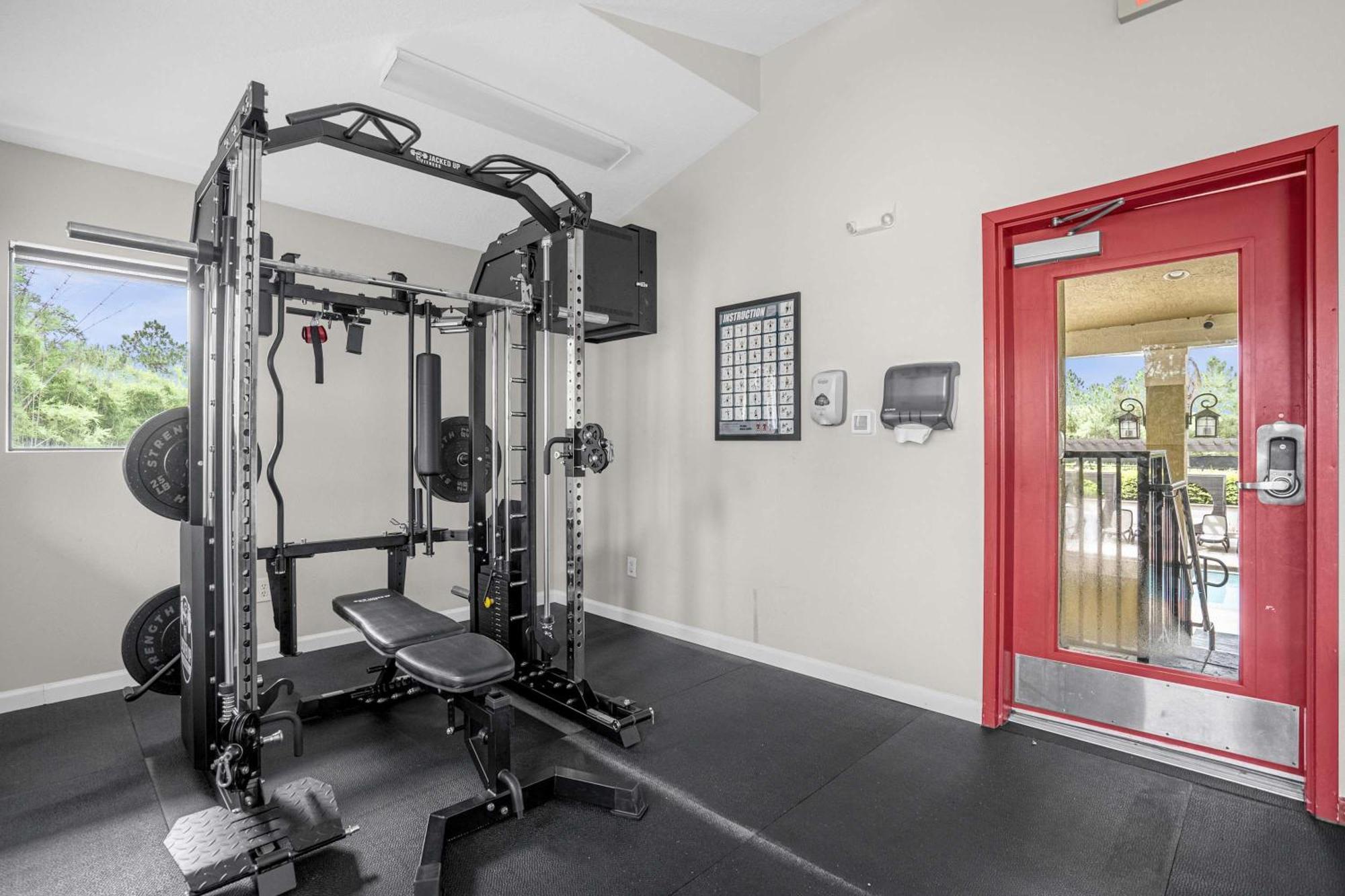 Luxurious 4br Townhome - 5 Minutes From